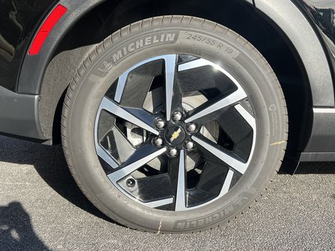 New 2026 Chevrolet Equinox EV LT AWD/4WD image 12