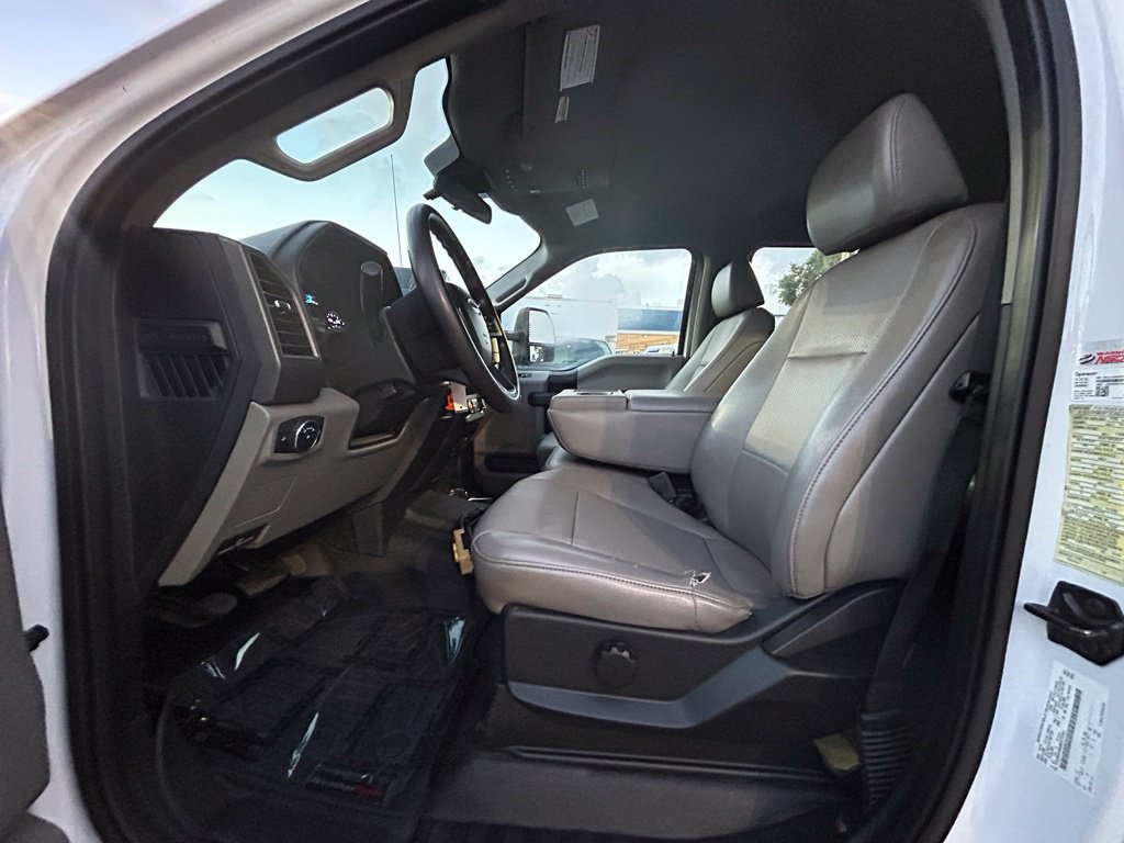 Used 2021 Ford F550 4x4 Crew Cab Super Duty image 11