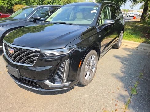 Used 2023 Cadillac XT6 Premium Luxury AWD/4WD image 1