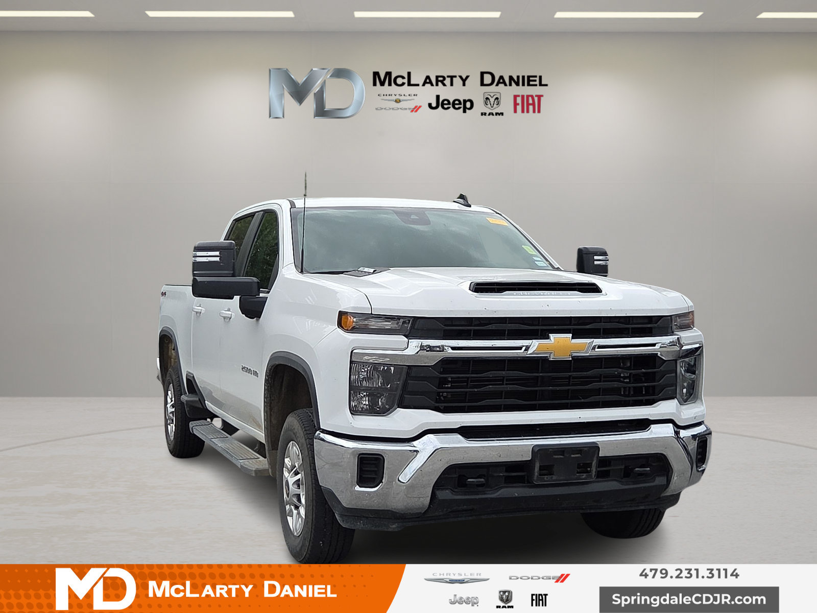 Used 2026 Chevrolet Silverado 2500 LT AWD/4WD image 1