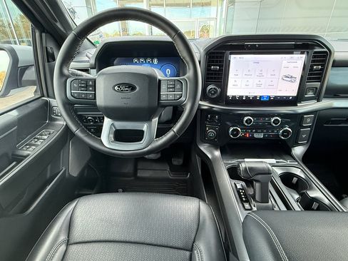 Used 2025 Ford F150 Lariat w/ Equipment Group 501A Mid image 21