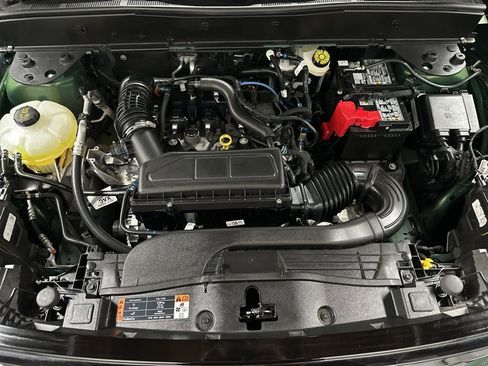 Used 2025 Ford Bronco Sport Outer Banks AWD/4WD image 35