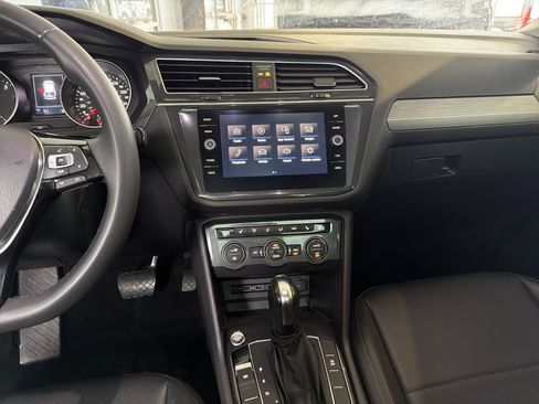Used 2020 Volkswagen Tiguan S AWD/4WD image 30