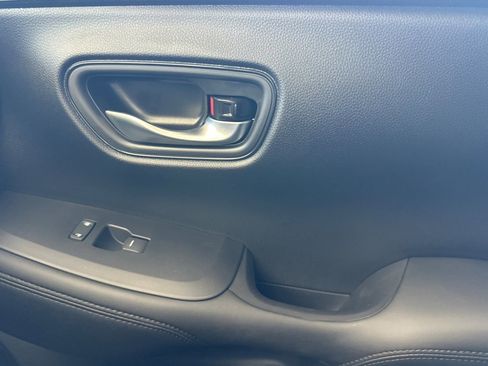 New 2026 Honda HR-V LX image 27