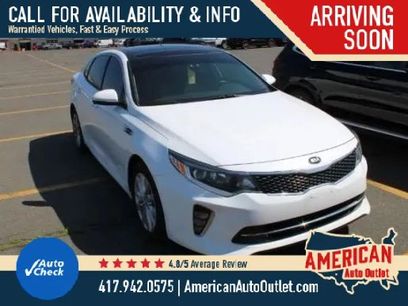 Used 2018 Kia Optima S w/ Panoramic Sunroof Package