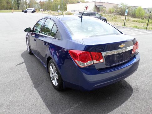 Used 2012 Chevrolet Cruze LS FWD image 5