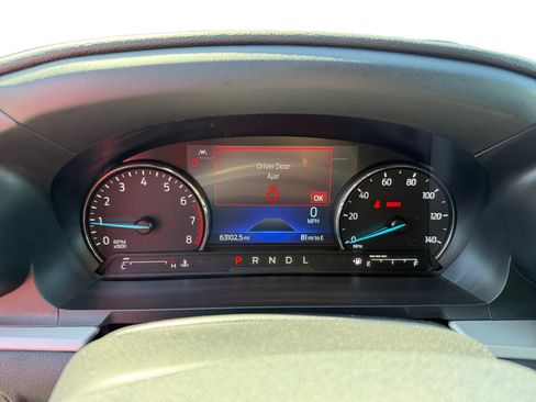 Used 2023 Ford Explorer XLT w/ Equipment Group 202A image 11