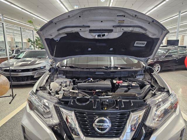 Used 2020 Nissan Rogue S AWD/4WD image 35