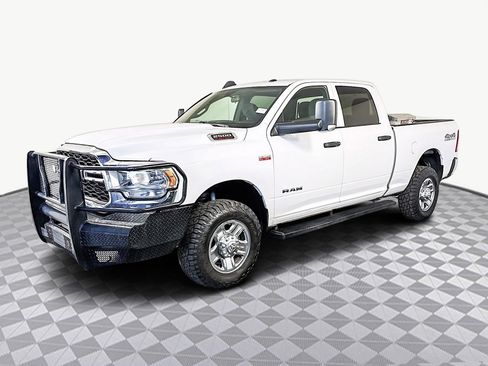 Used 2022 RAM 2500 Tradesman w/ Chrome Appearance Group image 4