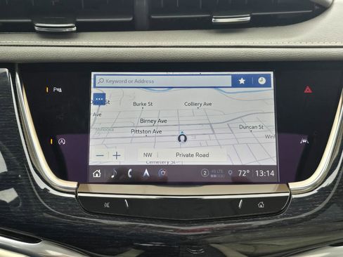 Used 2024 Cadillac XT6 Premium Luxury AWD/4WD image 9