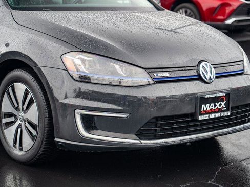 Used 2016 Volkswagen e-Golf SEL Premium image 6