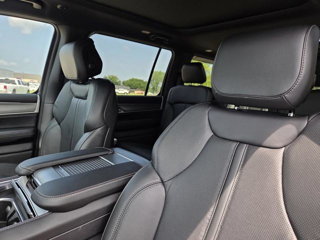 New 2026 Jeep Grand Wagoneer 4WD w/ Premium Group I image 26