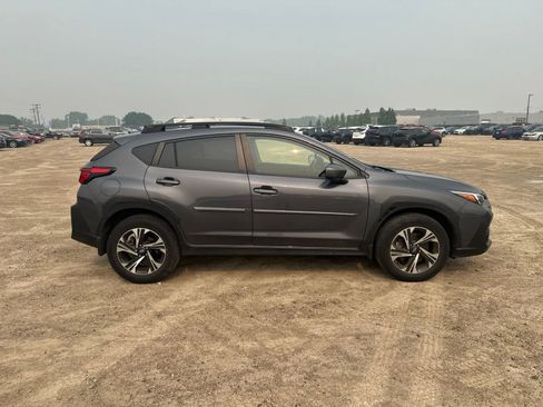 Used 2024 Subaru Crosstrek 2.0i Premium AWD/4WD image 6