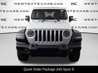 Used 2018 Jeep Wrangler Unlimited Sport S AWD/4WD video 2
