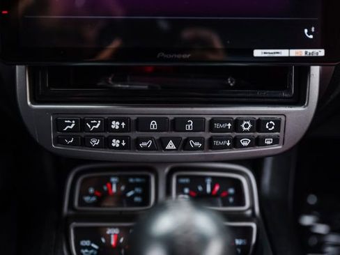 Used 2011 Chevrolet Camaro SS w/ Interior Accent Trim Package image 16