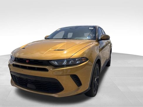 Used 2023 Dodge Hornet GT Plus w/ Track Pack AWD/4WD image 3