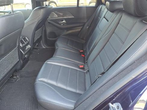Used 2021 Mercedes-Benz GLE 450 4MATIC image 5