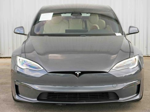 Used 2021 Tesla Model S Plaid image 47