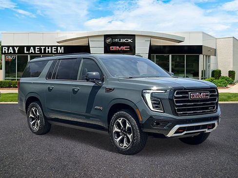New 2026 GMC Yukon XL AT4 Ultimate w/ LPO, Floor Liner Package AWD/4WD image 7