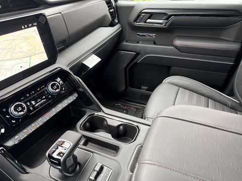 New 2026 GMC Sierra 1500 AT4X w/ LPO, Black Badging Package image 24