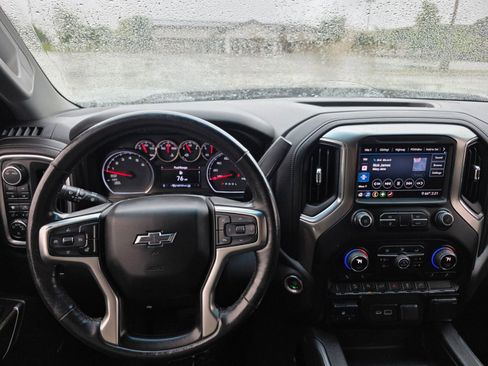 Used 2020 Chevrolet Silverado 1500 LT Trail Boss AWD/4WD image 28