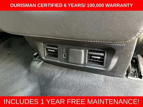 Used 2025 Chevrolet Silverado 1500 LT AWD/4WD image 13