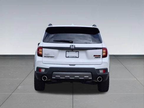 Used 2024 Honda Passport TrailSport image 8