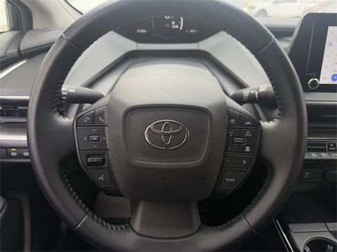Used 2024 Toyota Prius Limited image 11