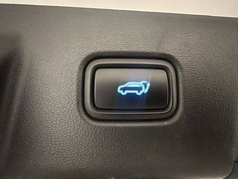 Certified 2022 Hyundai Tucson SEL w/ Convenience Package AWD/4WD image 21