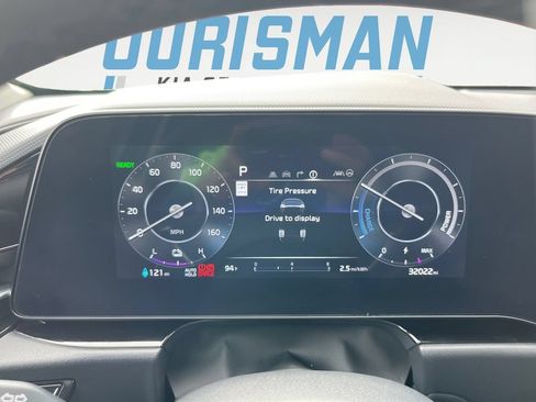 Certified 2023 Kia Niro Wind FWD image 18
