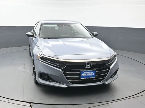 Certified 2022 Honda Accord Sport image 10