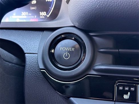 New 2025 Toyota Crown Signia image 14