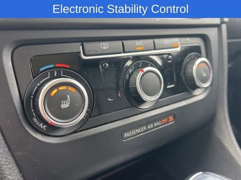 Used 2013 Volkswagen Jetta SE image 7