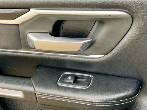 Used 2019 RAM 1500 Laramie image 54