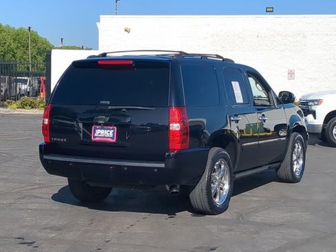 Used 2014 Chevrolet Tahoe LTZ RWD image 5