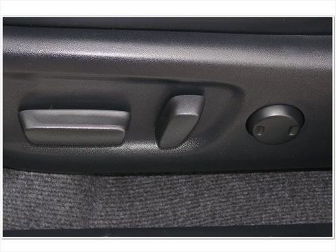 Certified 2016 Toyota RAV4 Limited image 35