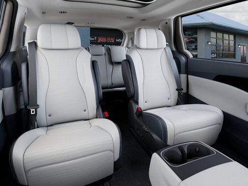 New 2026 Kia Carnival SX Prestige image 16