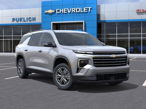 New 2026 Chevrolet Traverse LT w/ LPO, Floor Liner Package AWD/4WD image 7