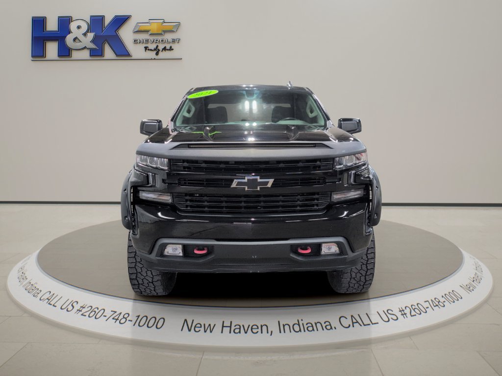 Used 2021 Chevrolet Silverado 1500 RST AWD/4WD image 2