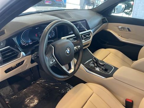 Used 2021 BMW 330e w/ Convenience Package image 24
