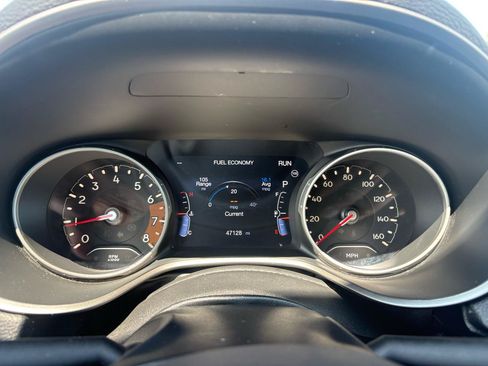 Used 2021 Jeep Compass Latitude AWD/4WD image 30