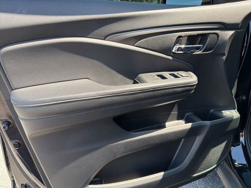 Used 2019 Honda Ridgeline Sport image 14