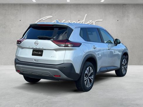 Used 2023 Nissan Rogue SV FWD image 16