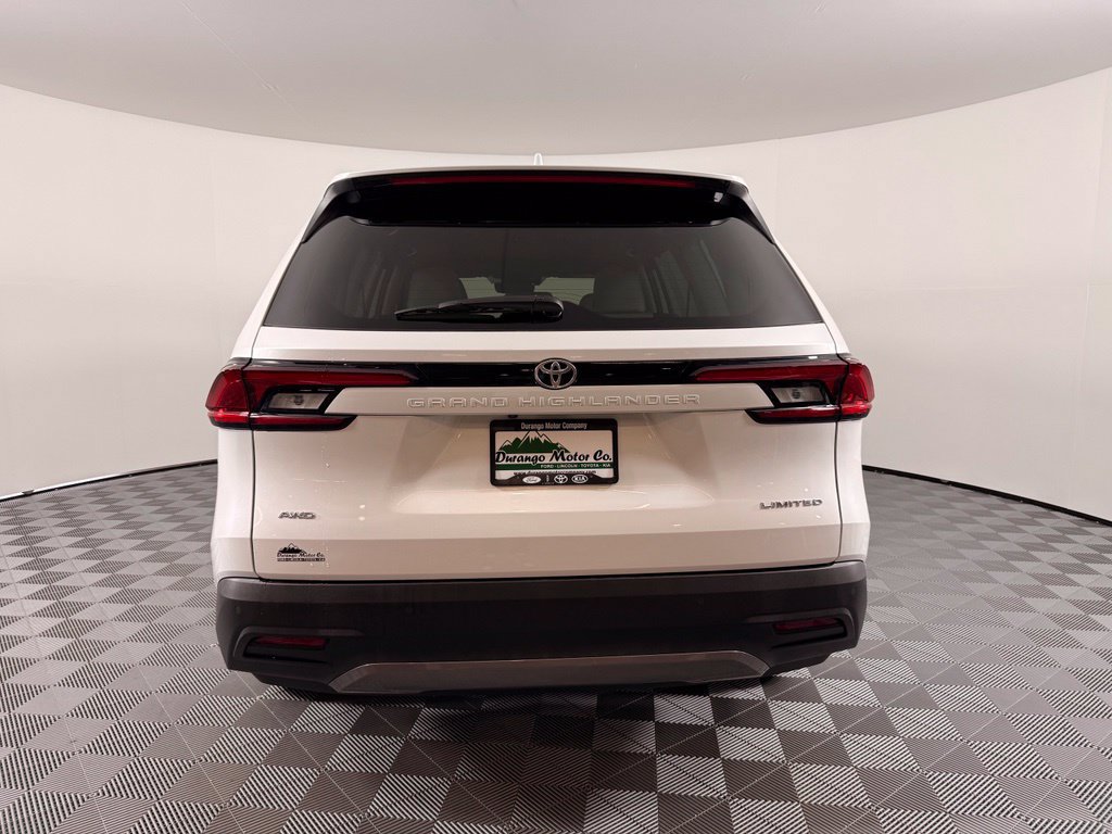 Certified 2026 Toyota Grand Highlander AWD image 10