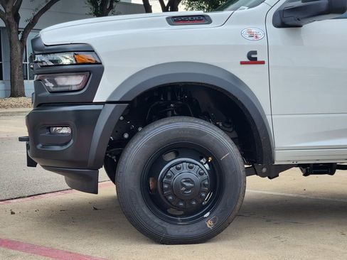 New 2026 RAM 5500 Tradesman AWD/4WD image 5