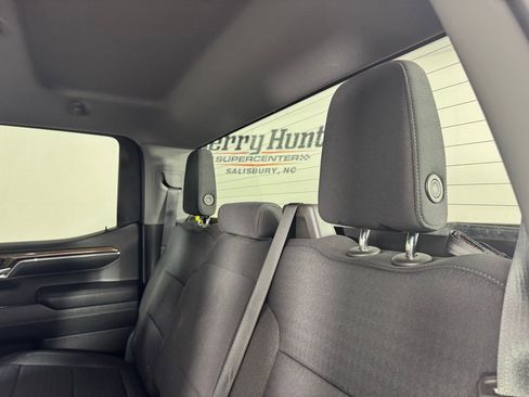 Used 2022 Chevrolet Silverado 1500 RST image 24