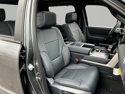New 2026 Toyota Tundra Platinum AWD/4WD image 19