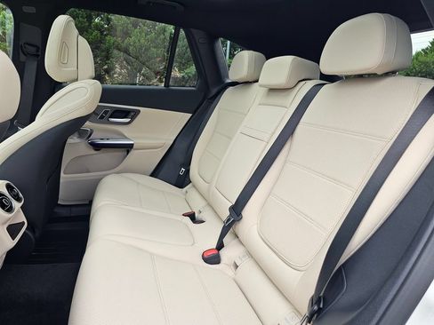 New 2026 Mercedes-Benz GLC 300 image 19