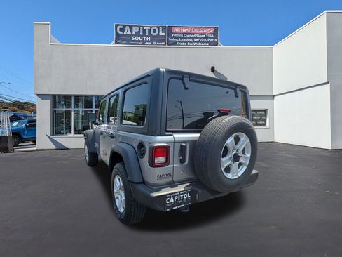 Used 2019 Jeep Wrangler Unlimited Sport S image 12