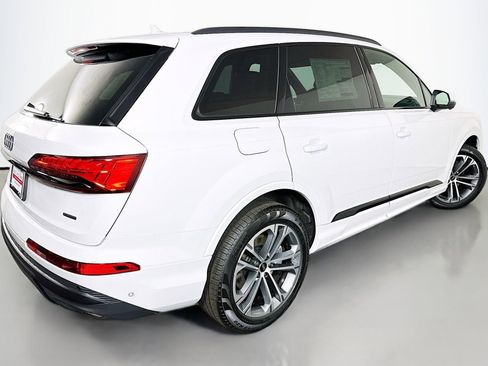New 2026 Audi Q7 2.0T Premium AWD/4WD image 13